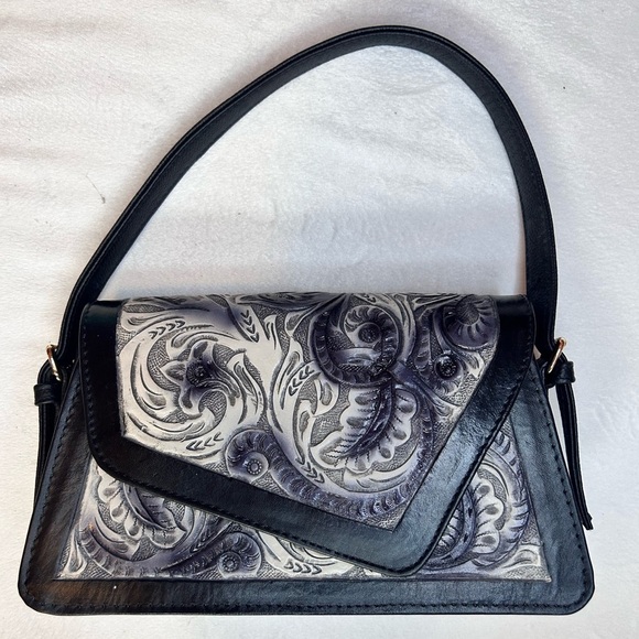 ROMINA CINCELADO SHOULDER BAG | Black and Gray Women’s Bag (B) - Picture 3 of 12